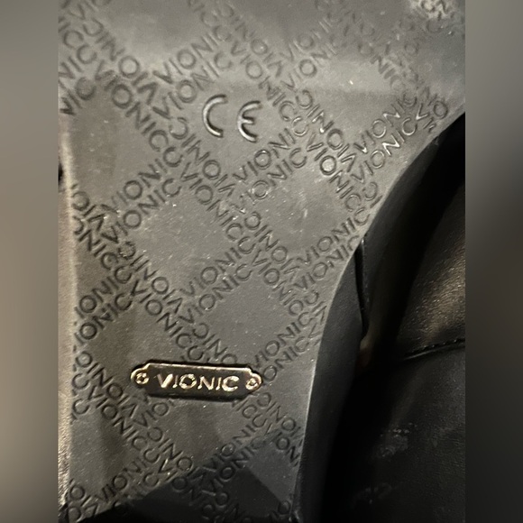 Vionic Upright Taber‎ Black booties size 7 Excellent Condition - Picture 8 of 10